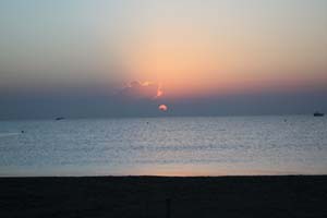 Sunrise Larnaca Bay (05)