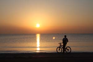 Sunrise Larnaca Bay (14)