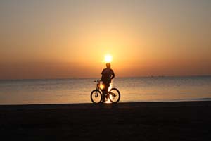 Sunrise Larnaca Bay (16)