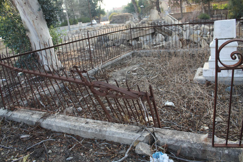 20081018_Armenian Cemetery_1311