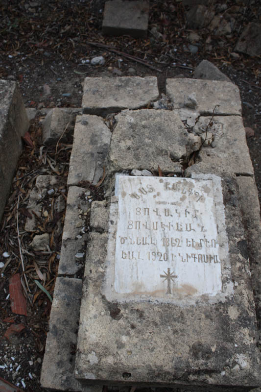 20081018_Armenian Cemetery_1368